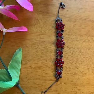 Vintage gunmetal glass bead red floral bracelet, 7 inches